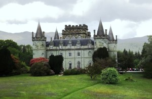 CASTLE in Scottish highlands - Paula 2