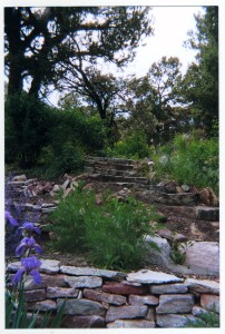 GLEN EYRIE - Garden steps